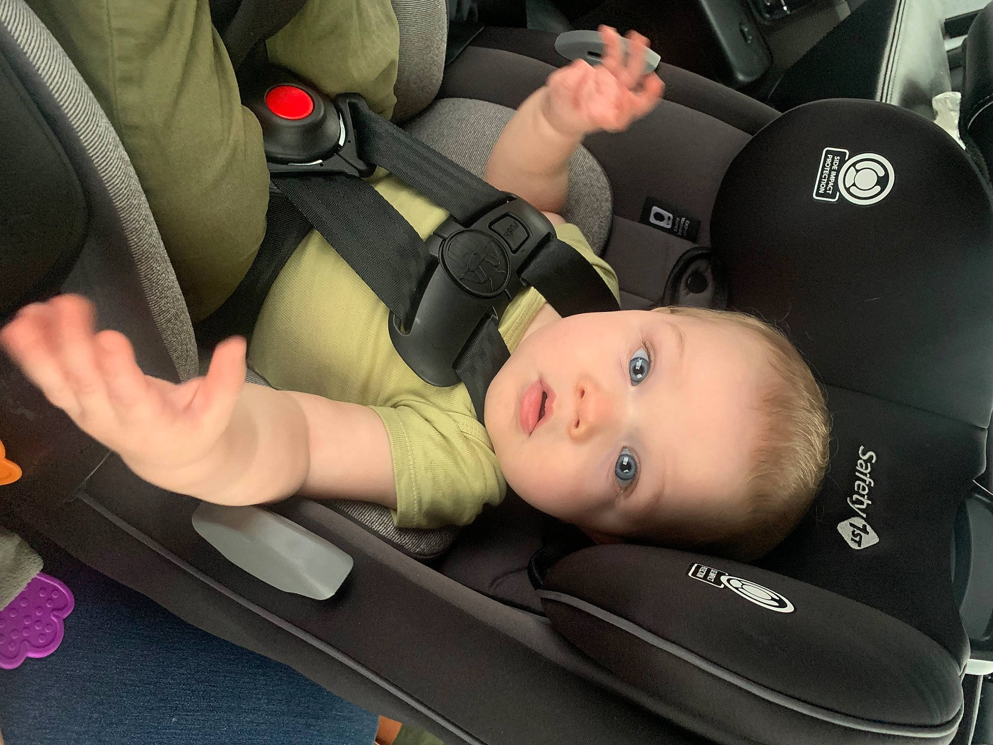 Jacob is registered to the contest to win money with this photo: auto_part, automotive_design, automotive_exterior, automotive_wheel_system, baby, baby_products, car_seat, child, comfort, family_car, finger, head_restraint, motor_vehicle, person, personal_protective_equipment, seat_belt, service, sports_gear, thumb, toddler