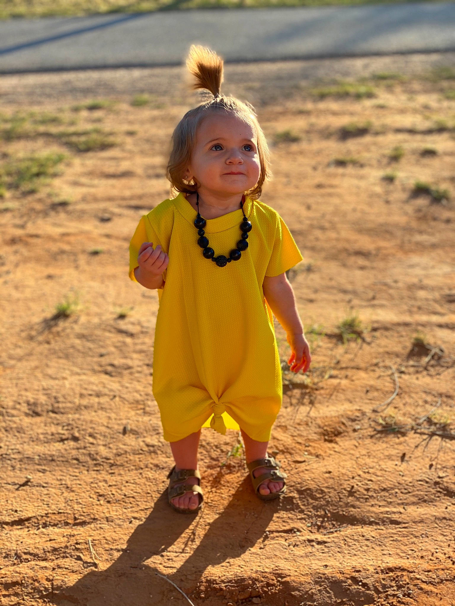 Kynleigh is registered to the contest to win money with this photo: adaptation, beach, child, fun, happy, landscape, people, person, play, sand, smile, soil, summer, toddler, vacation, yellow