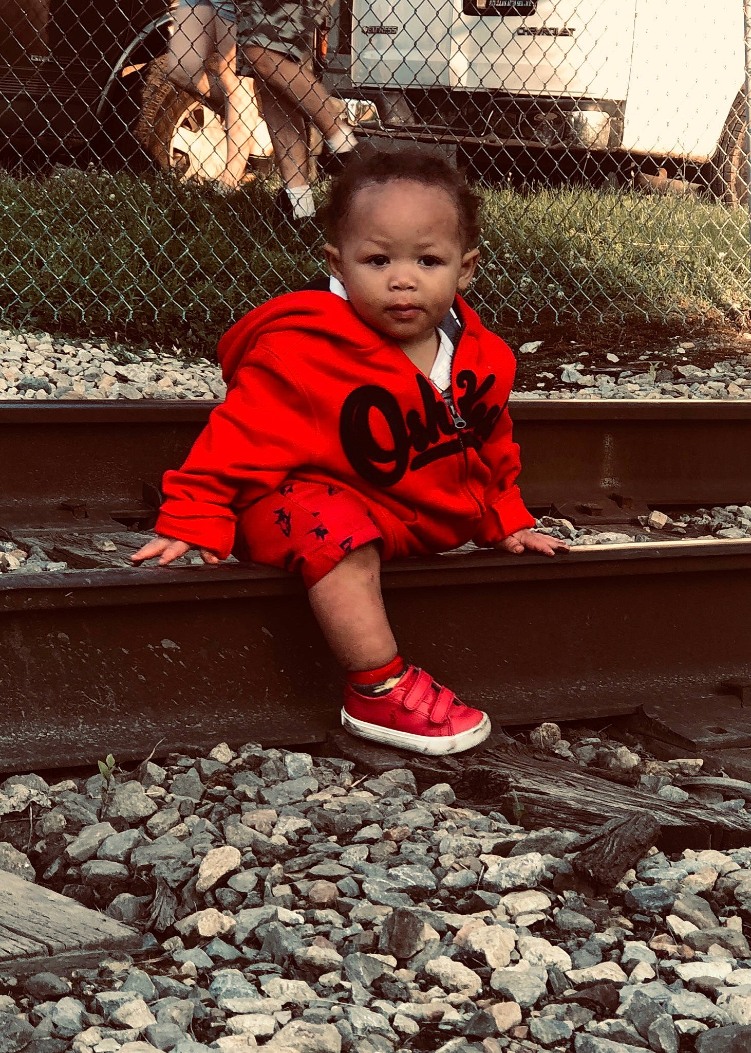 Jamir joined the competition — help win amazing prizes! adaptation, cheek, child, leaf, people, person, photography, plant, play, red, rock, sitting, smile, toddler, tree