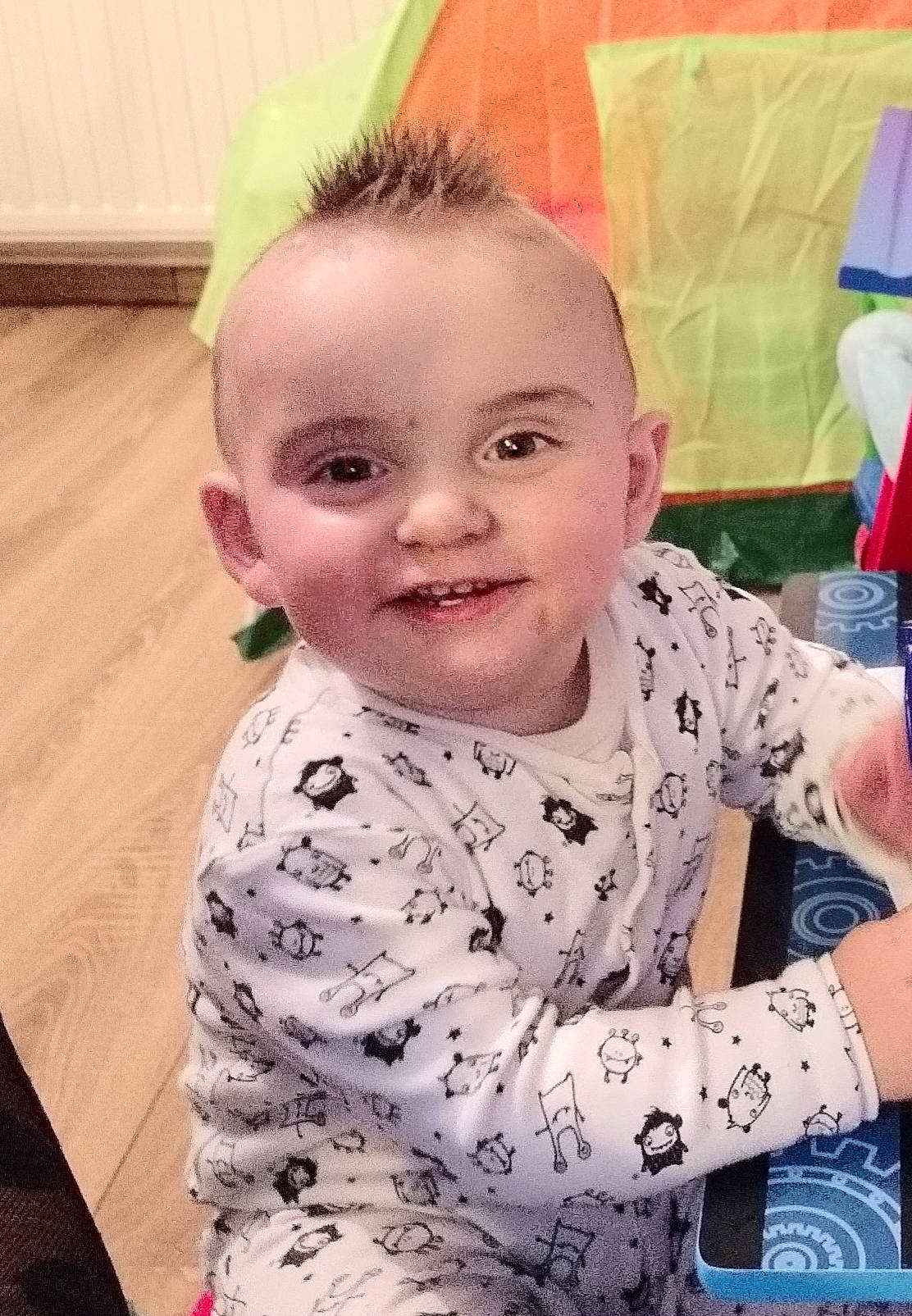 Ignazio participe au concours pour gagner de l'argent avec cette photo : baby, cheek, child, face, forehead, head, joy, person, skin, smile, toddler