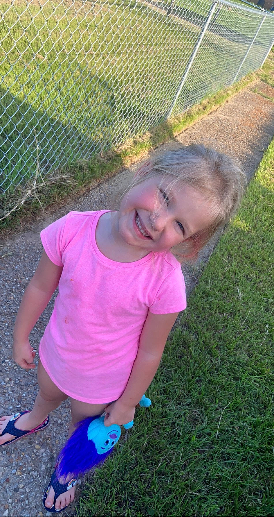 Zymira is registered to the contest to win money with this photo: child, fun, grass, joy, lawn, net, person, plant, play, smile, summer, toddler