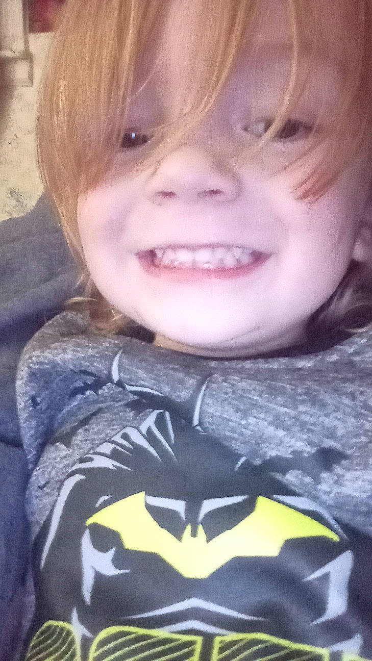 Brandon is registered to the contest to win money with this photo: bangs, beauty, cheek, cool, electric_blue, eye, eyelash, facial_expression, happy, head, iris, joy, layered_hair, lip, nose, organ, person, personal_protective_equipment, sleeve, smile