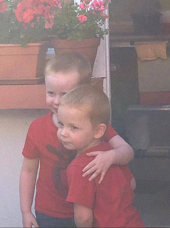 James a rejoint le concours — aidez-le/la à gagner de superbes lots ! cheek, child, person, pink, skin, toddler