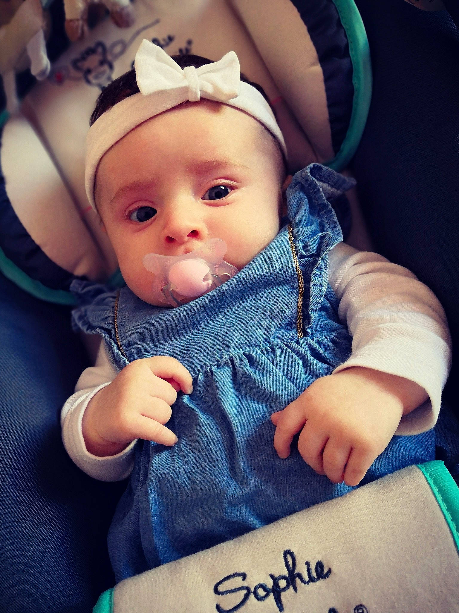 Linaya participe au concours pour gagner de l'argent avec cette photo : arm, baby, baby_products, birth, cheek, child, cool, eye, face, finger, forehead, hand, head, headgear, nose, person, product, skin, sleep, smile