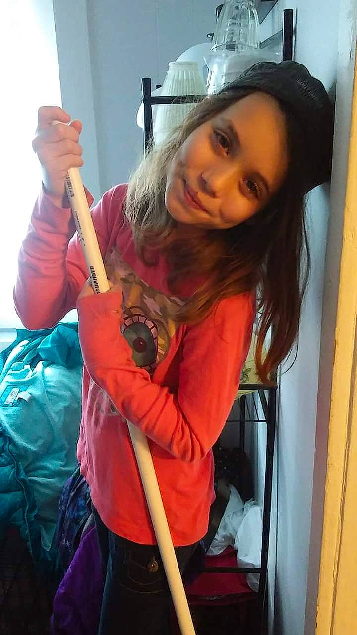 Brianna is registered to the contest to win money with this photo: joy, person