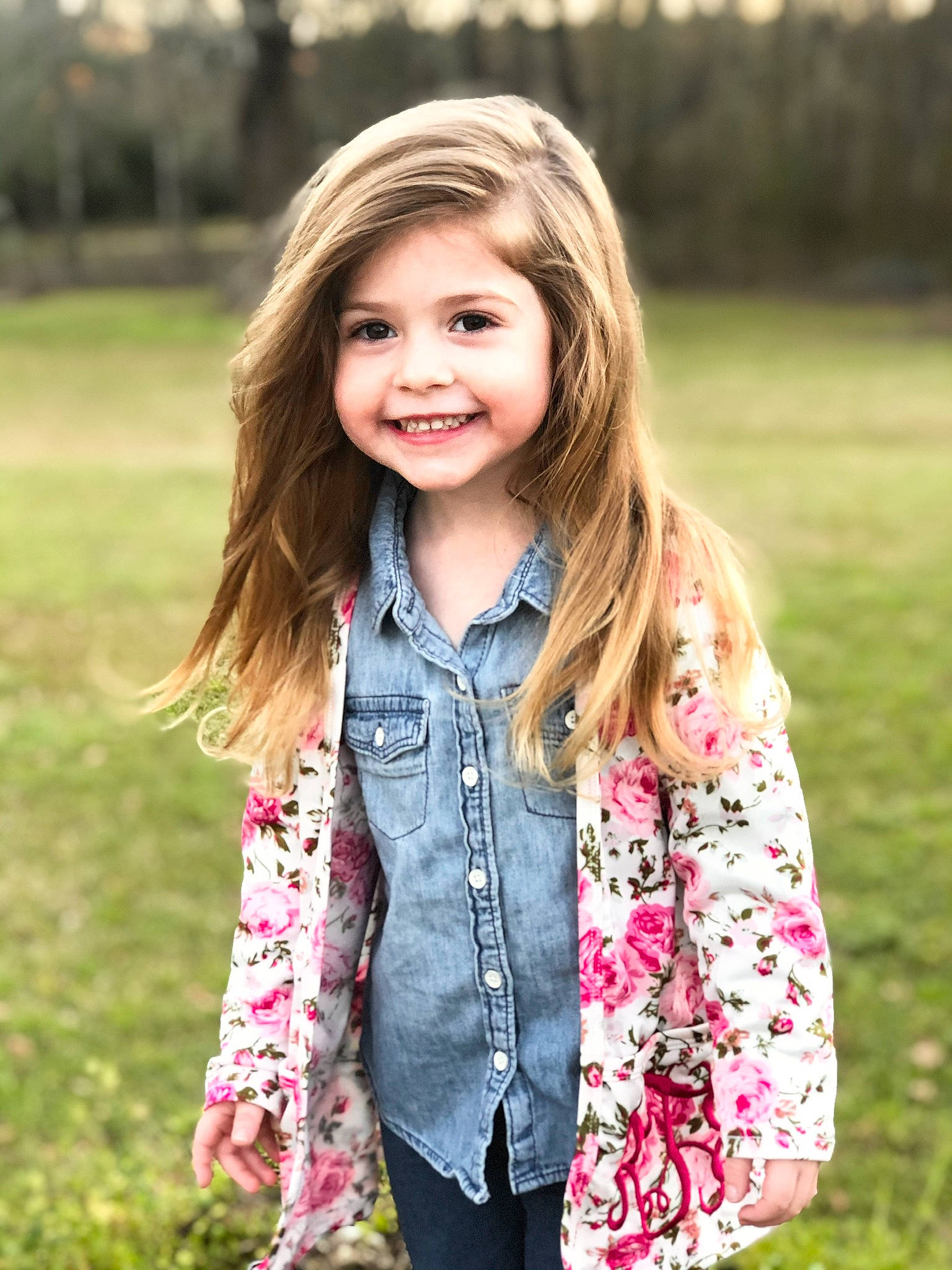 Jolie is registered to the contest to win money with this photo: beauty, blond, child, child_model, clothing, denim, grass, hair, jacket, jeans, joy, lip, outerwear, pattern, people, person, photograph, photography, pink, smile