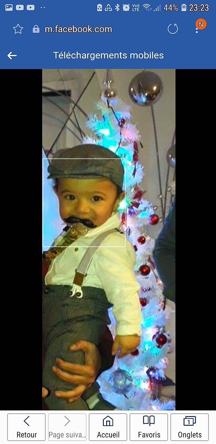 Elyan a rejoint le concours — aidez-le/la à gagner de superbes lots ! baby, cheek, child, head, headwear, person, photo_caption, photography, smile, snapshot, toddler