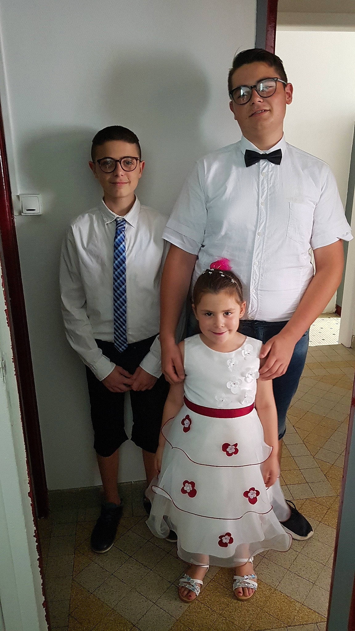 Melinda a rejoint le concours — aidez-le/la à gagner de superbes lots ! child, daughter, event, family, father, headwear, joy, people, person, pink, suit