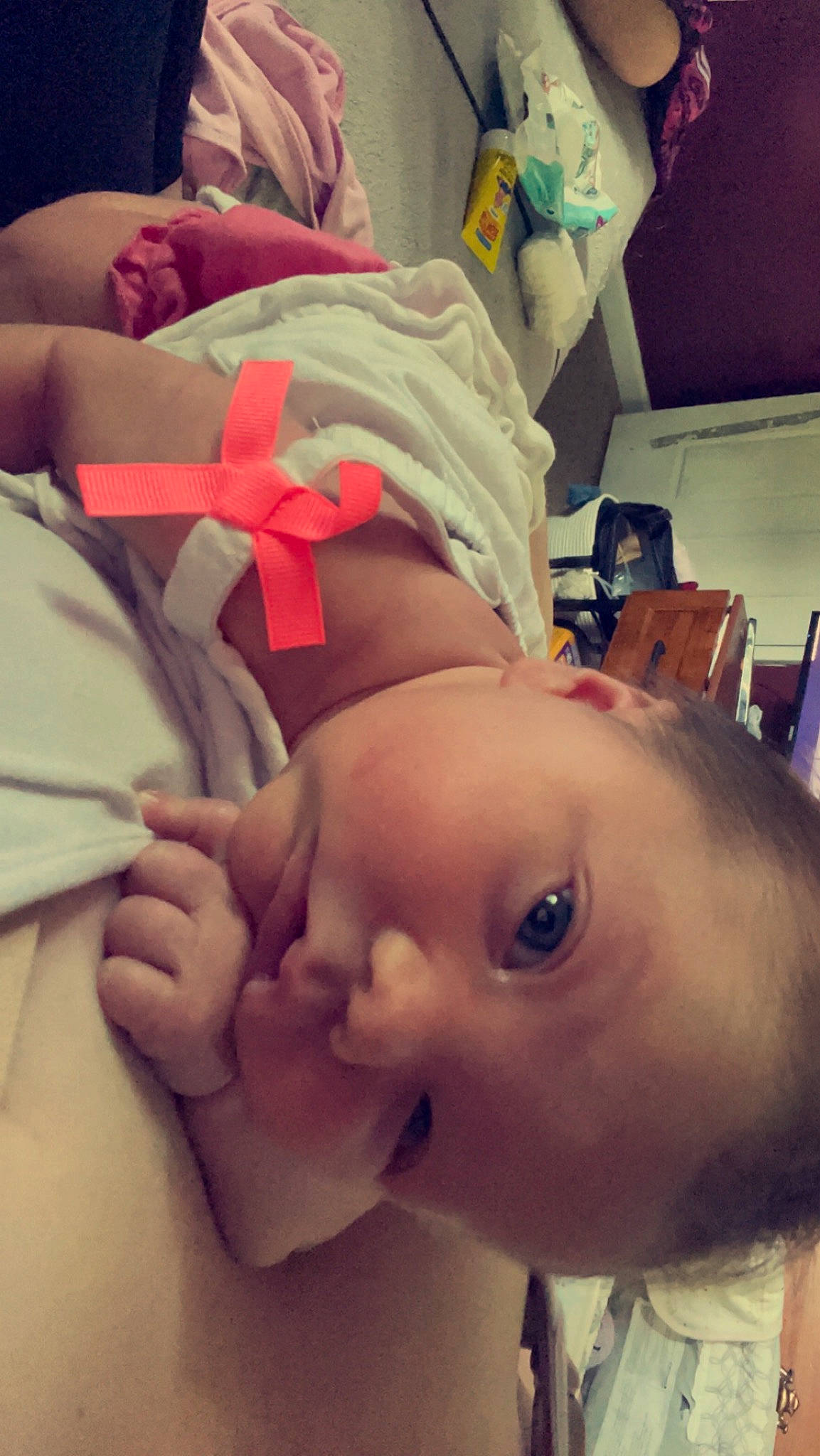 Londyn is registered to the contest to win money with this photo: cheek, chest, cloud, comfort, ear, eyebrow, eyelash, finger, gesture, hand, happy, human_body, leg, lip, mouth, muscle, neck, nose, person, shoulder