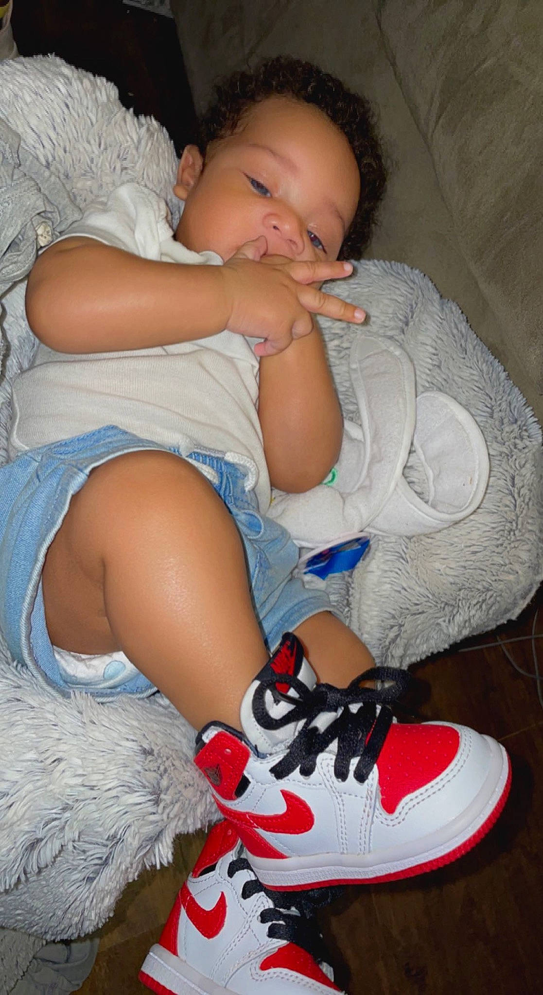 Kace joined the competition — help win amazing prizes! arm, baby, baby_toddler_clothing, black, comfort, finger, hand, knee, lap, leg, organ, person, photograph, pink, product, skin, textile, thigh, toddler, walking_shoe