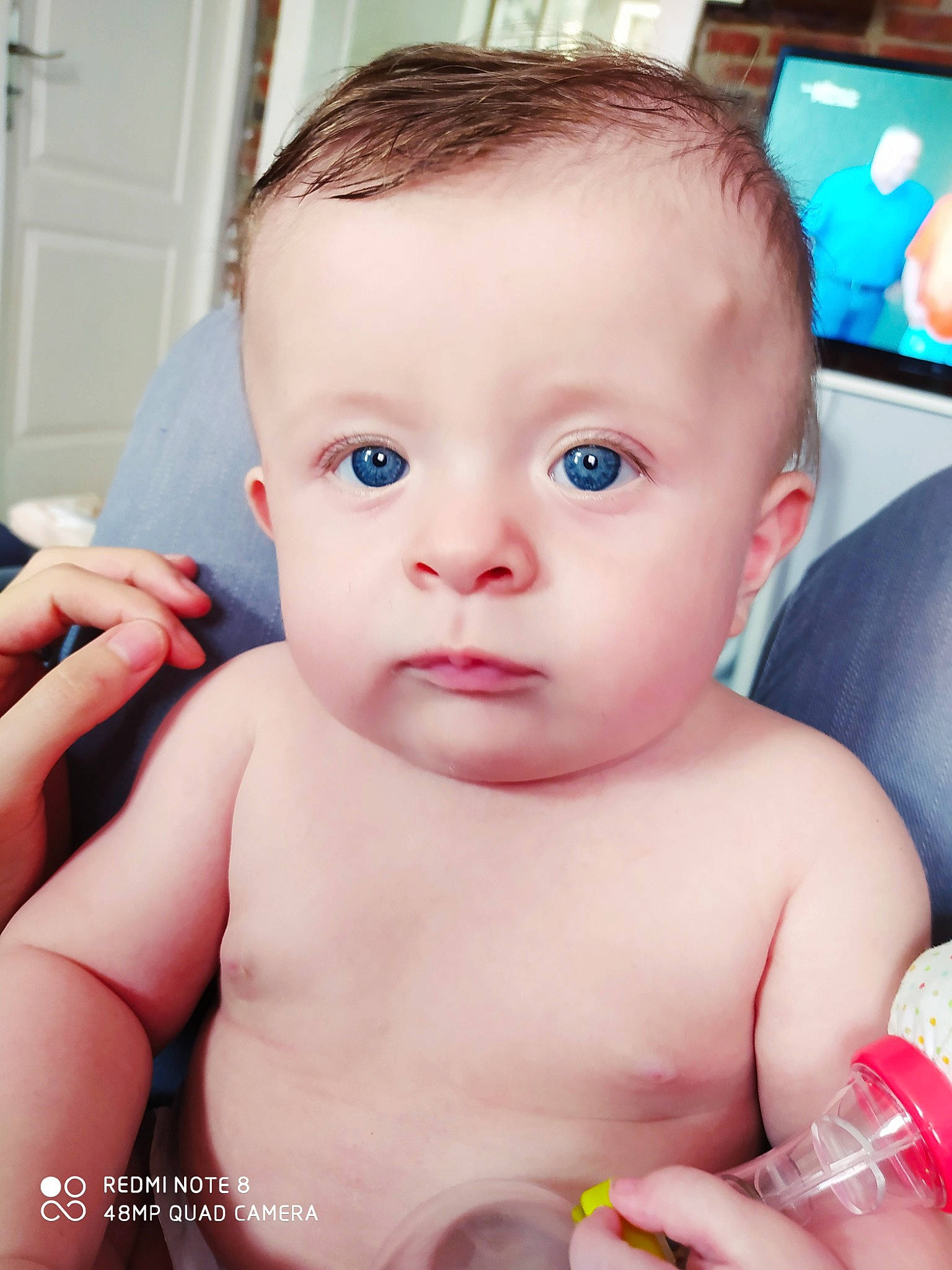 Dayan a rejoint le concours — aidez-le/la à gagner de superbes lots ! baby, beauty, cheek, child, chin, close_up, ear, eye, eyebrow, face, forehead, head, iris, lip, mouth, nose, person, photography, pink, skin