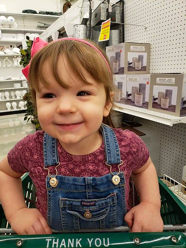 Lila is registered to the contest to win money with this photo: baby_toddler_clothing, child, cool, eye, eyelash, fun, hairstyle, happy, iris, joy, metal, pattern, person, photograph, plant, skin, sleeve, smile, snapshot, t_shirt