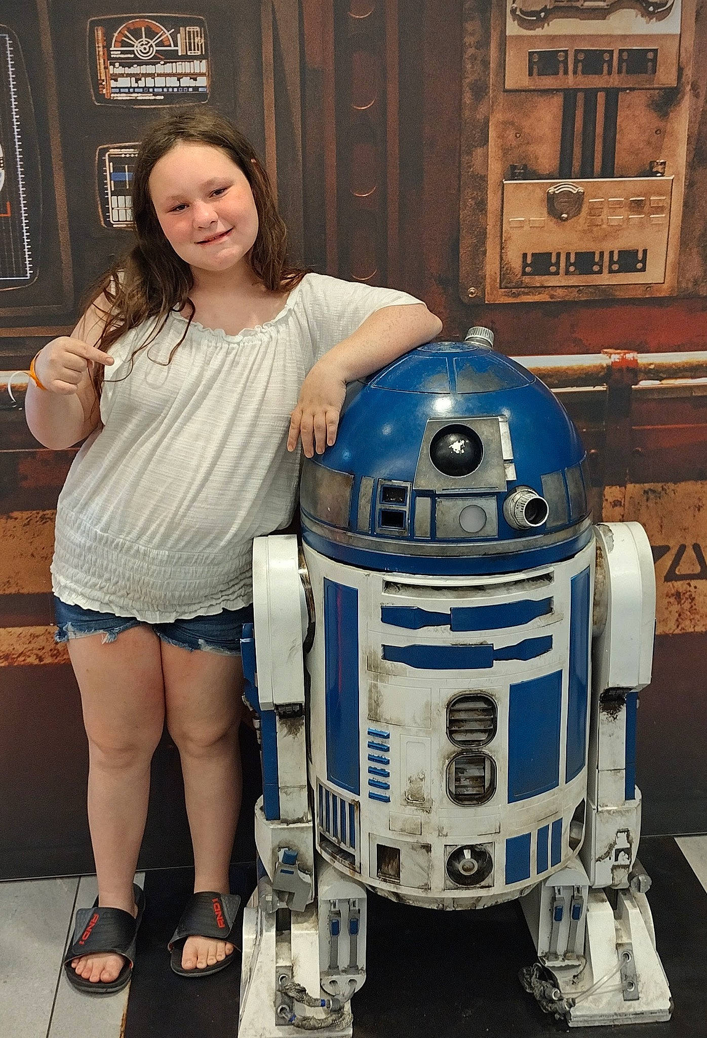 Heavenly joined the competition — help win amazing prizes! automotive_design, costume, electric_blue, engineering, fashion_design, fictional_character, fun, gas, human_leg, joy, knee, machine, person, personal_protective_equipment, picture_frame, r_d, robot, sandal, smile, thigh