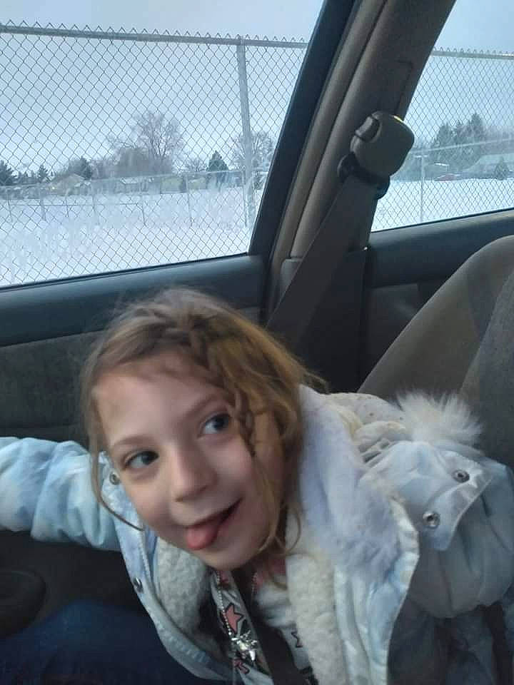 Savanna is registered to the contest to win money with this photo: auto_part, automotive_exterior, automotive_window_part, car, car_seat, car_seat_cover, comfort, family_car, fence, happy, head, head_restraint, joy, motor_vehicle, person, sky, steering_part, steering_wheel, toddler, vehicle