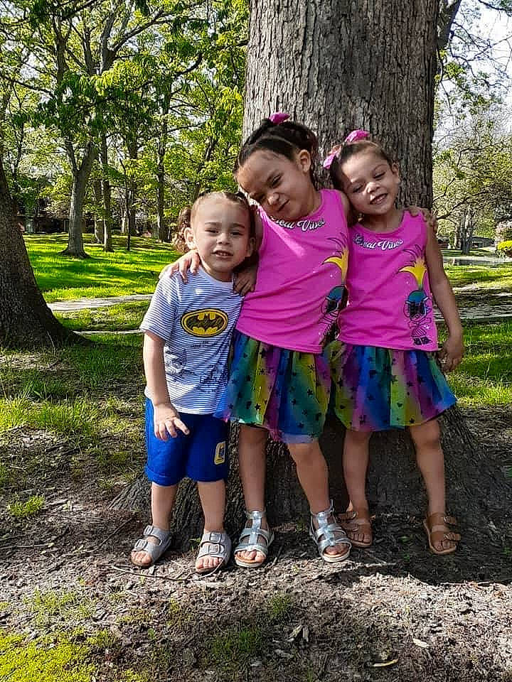 Adelynn is registered to the contest to win money with this photo: adaptation, branch, child, fun, grass, green, joy, leaf, leisure, people, people_in_nature, person, photography, plant, recreation, smile, spring, summer, tree, vacation