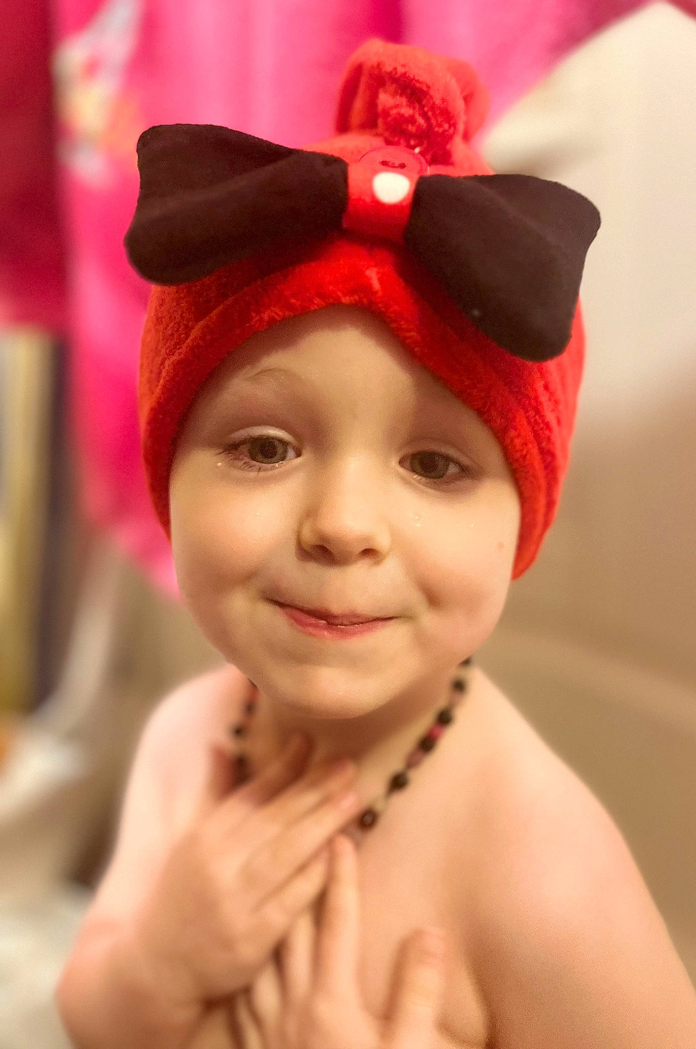 Adaline is registered to the contest to win money with this photo: cap, close_up, costume_hat, eye, eyelash, hair, hair_accessory, happy, head, headgear, headpiece, headwear, human_body, joy, lip, magenta, neck, organ, person, pink
