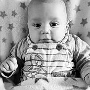 Lewi is registered to the contest to win money with this photo: