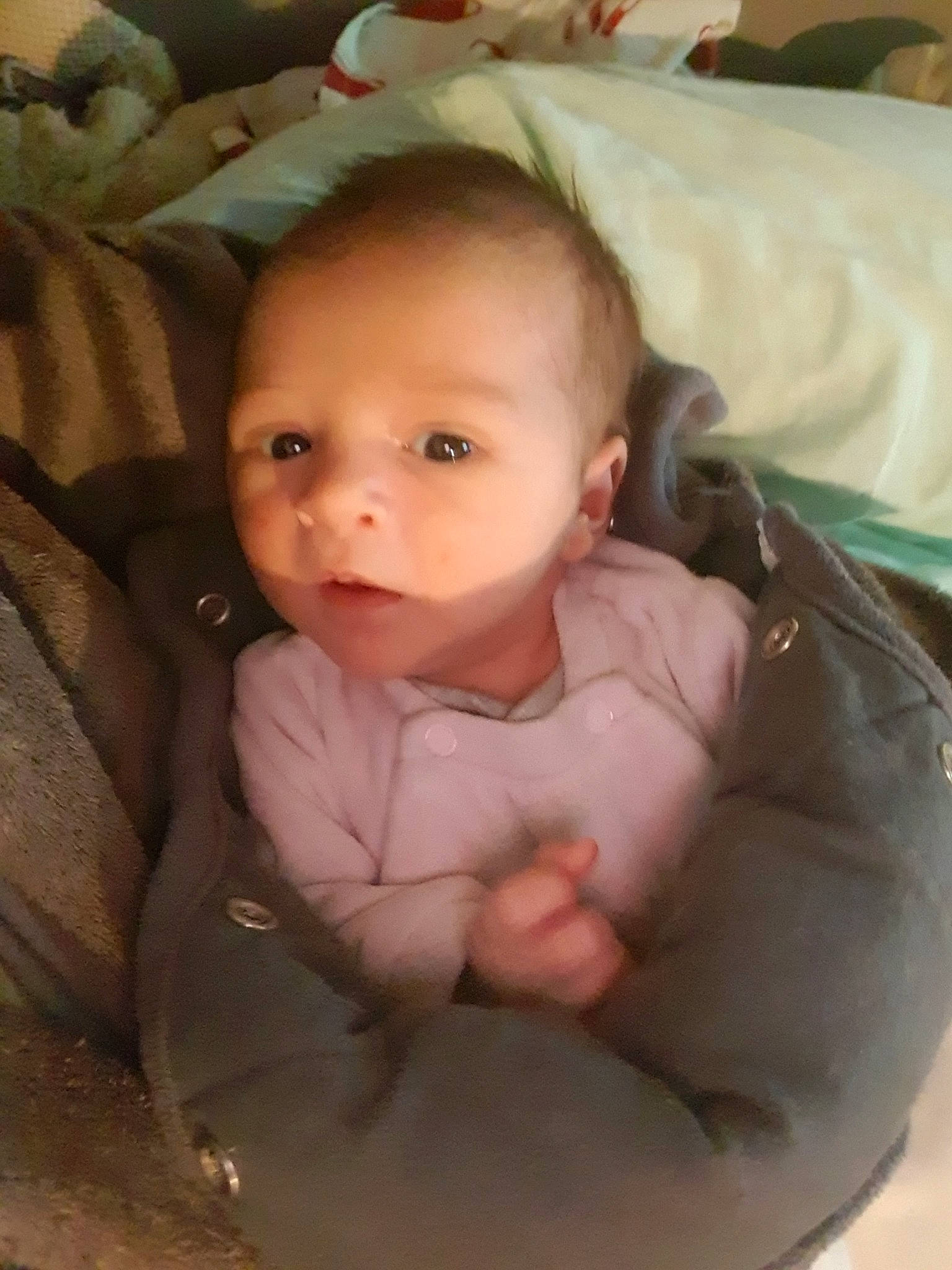 Laya a rejoint le concours — aidez-le/la à gagner de superbes lots ! cheek, child, eye, face, finger, head, infant, iris, lip, mouth, nose, person, product, skin, toddler