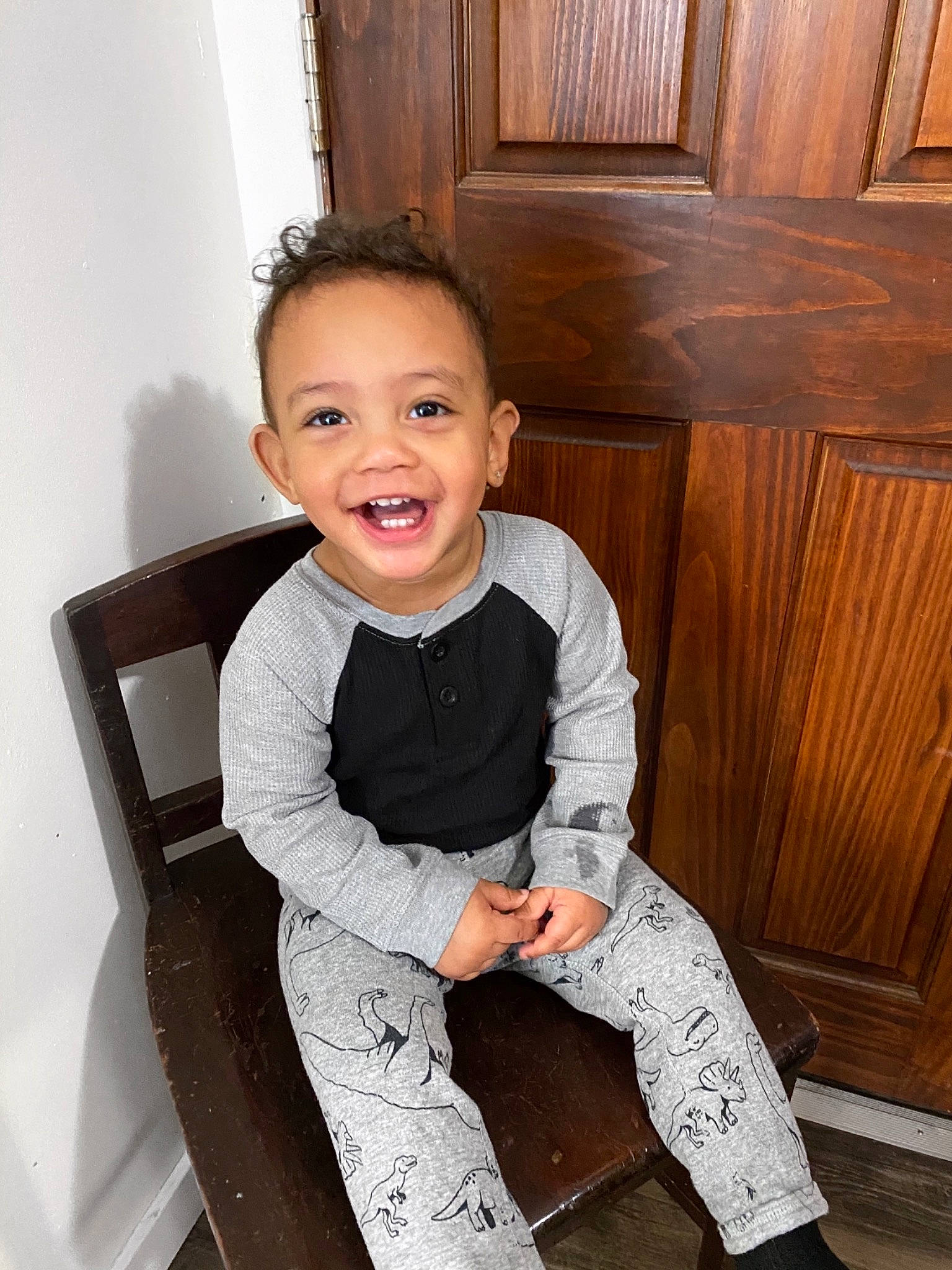 Brayson joined the competition — help win amazing prizes! baby_toddler_clothing, chair, eye, flash_photography, flooring, fun, hair, hairstyle, hand, happy, head, human_body, joy, knee, leg, person, sleeve, smile, t_shirt, thigh