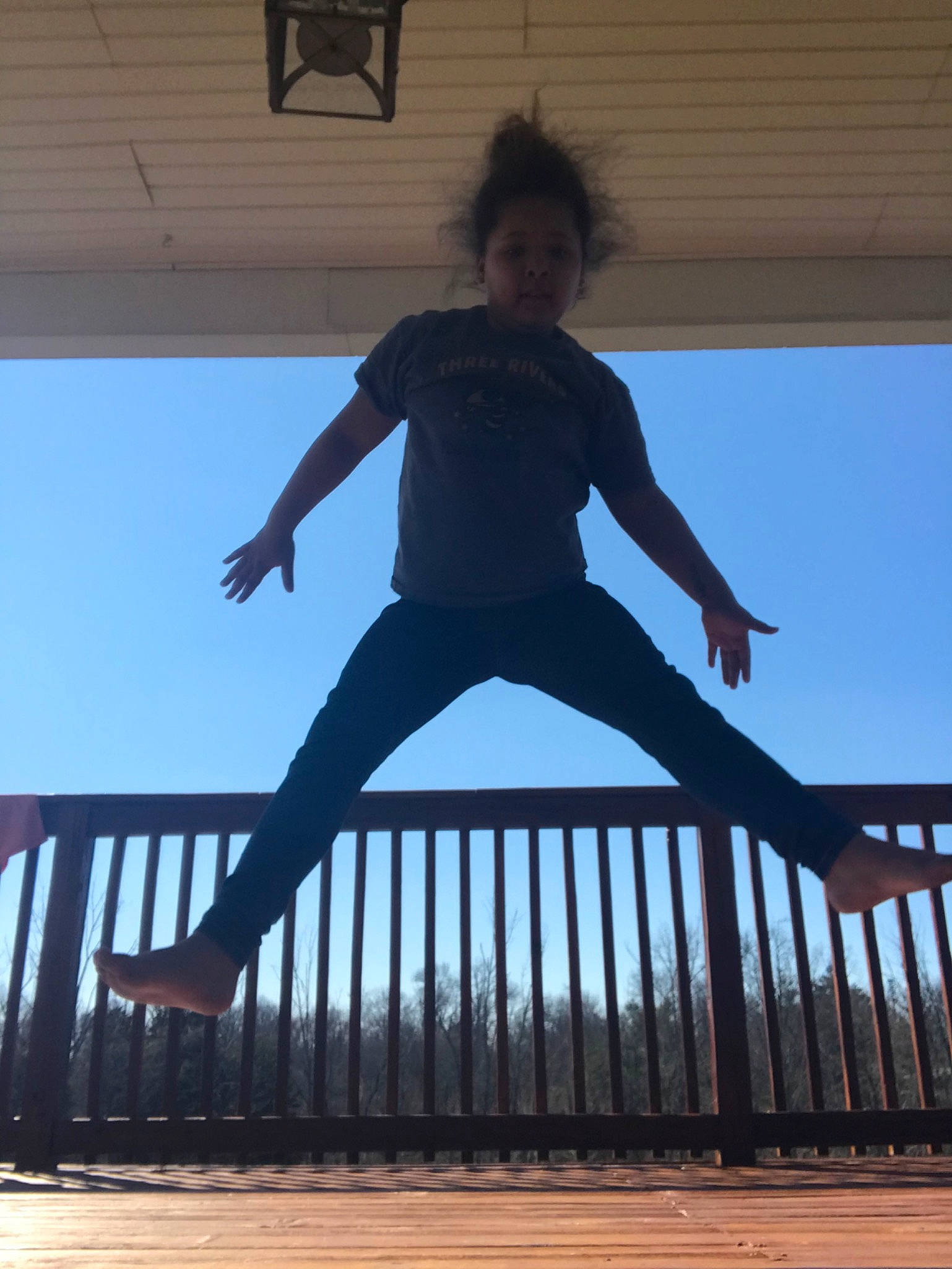 Ashlee is registered to the contest to win money with this photo: balance, jumping, leg, person, standing, under_exposed