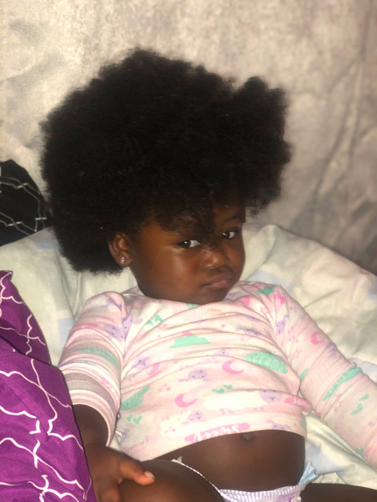 Melanie is registered to the contest to win money with this photo: black, black_hair, comfort, eye, eyebrow, face, facial_expression, hair, hairstyle, happy, head, human, lip, mammal, mouth, nose, organ, person, skin, textile