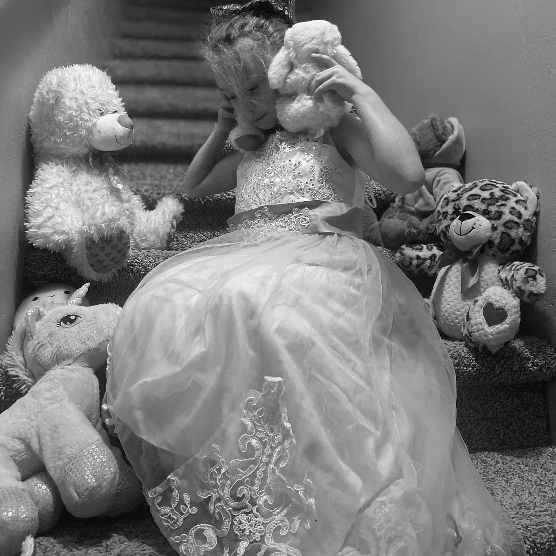 Addison joined the competition — help win amazing prizes! art, black, black_and_white, carving, classical_sculpture, event, gesture, gown, happy, monochrome, monochrome_photography, monument, mythology, sculpture, statue, still_life_photography, stock_photography, style, toy, visual_arts