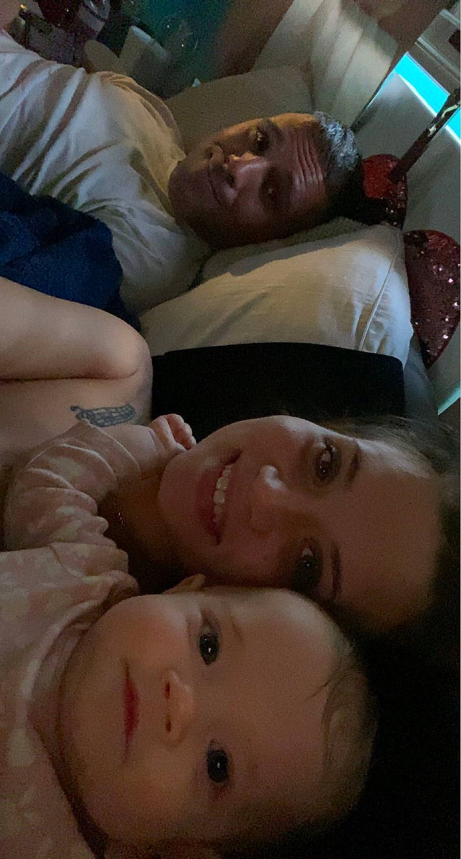 Jersey is registered to the contest to win money with this photo: bed, cheek, child, comfort, eye, eyebrow, eyelash, facial_expression, forehead, happy, joy, lip, mammal, mouth, muscle, nose, organ, people, person, skin