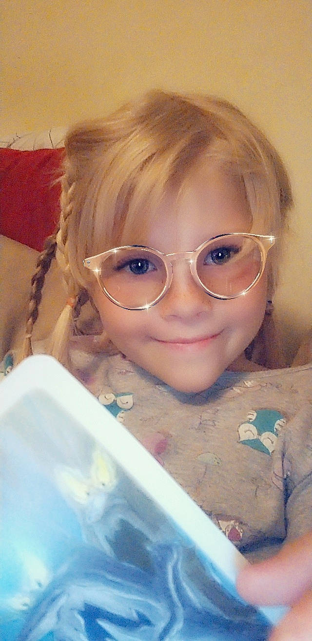 Sophia is registered to the contest to win money with this photo: cheek, chin, ear, eye, eyebrow, eyelash, eyewear, face, forehead, glasses, hair, head, iris, jaw, joy, lip, mouth, nose, person, skin