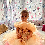 Odessa Roberge participe au concours pour gagner de l'argent avec cette photo : child, costume, curtain, cute, decor, dress, fabric, flower, girl, headband, home, indoor, light, portrait, princess, sippy_cup, smile, table, window, young