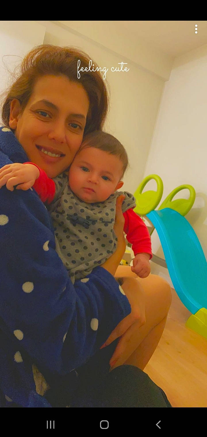 Nour participe au concours pour gagner de l'argent avec cette photo : baby, baby_products, baby_toddler_clothing, cheek, child, comfort, eye, happy, hug, interaction, iris, joy, love, nose, person, plastic, toddler