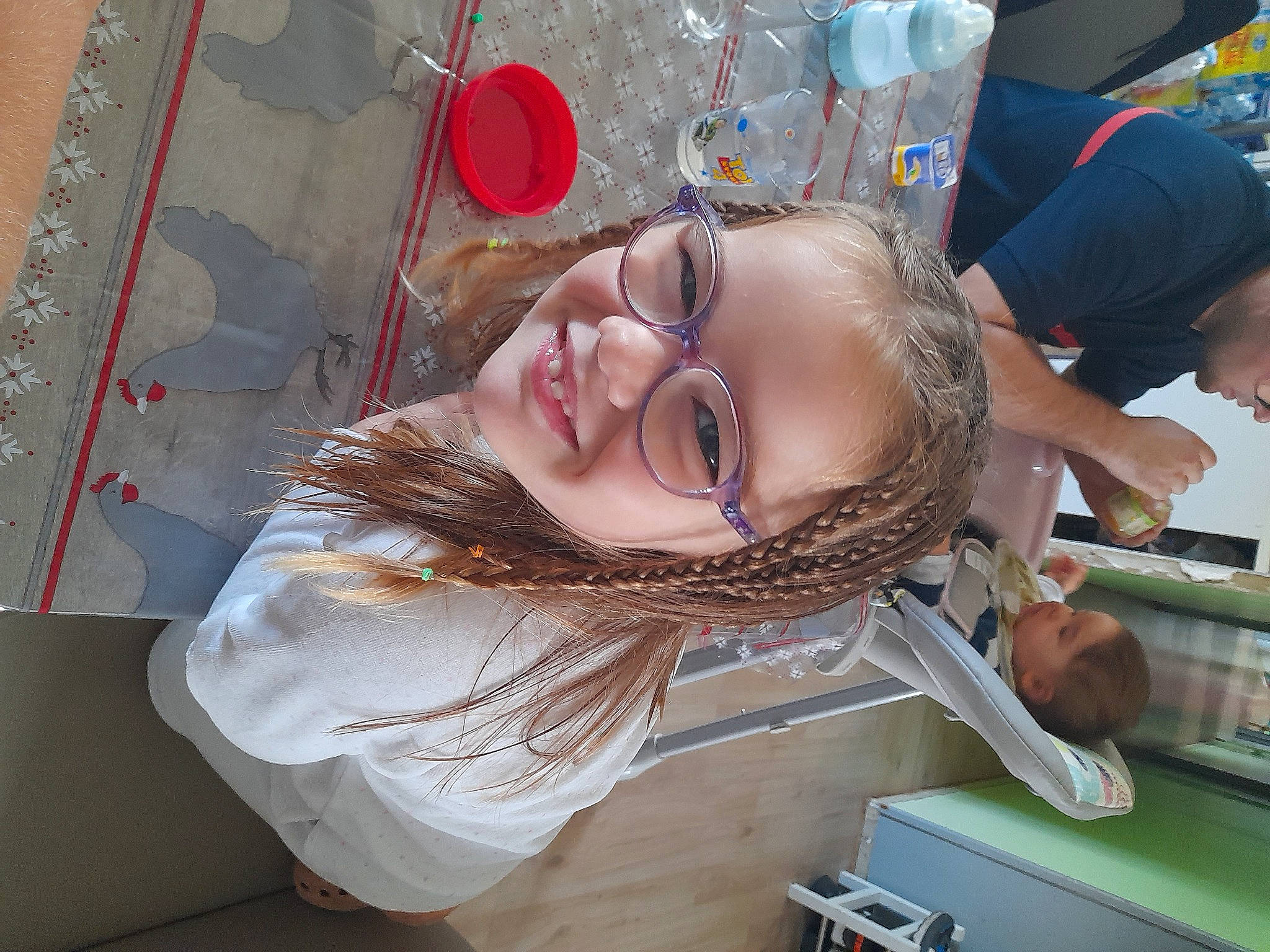 Clémence participe au concours pour gagner de l'argent avec cette photo : art, child, eyewear, fun, happy, hat, joy, laugh, leisure, mouth, pattern, person, smile, throat, vision_care, visual_arts