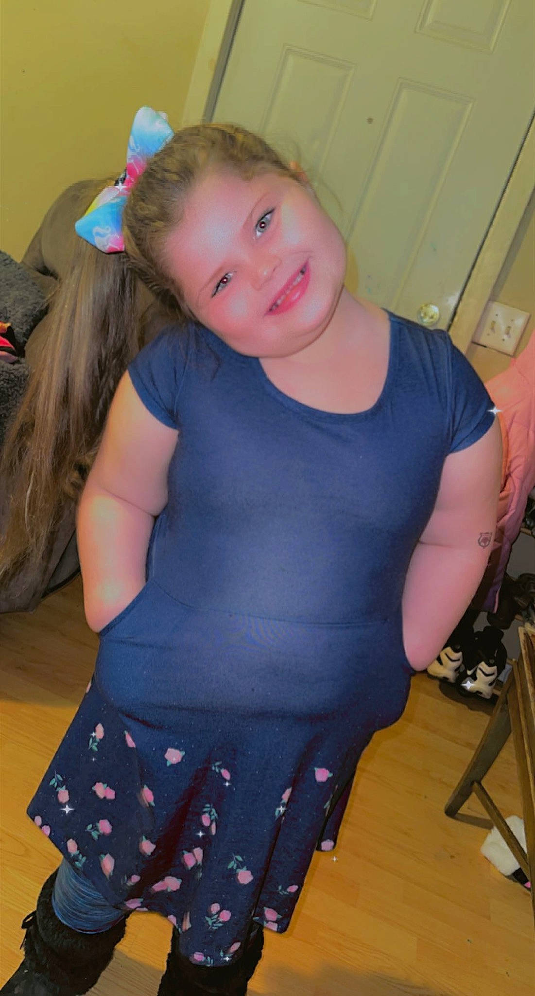 Gracelynn is registered to the contest to win money with this photo: abdomen, arm, dress, eye, face, happy, head, human_body, joint, joy, neck, organ, person, pink, shoulder, skin, sleeve, smile, t_shirt, thigh