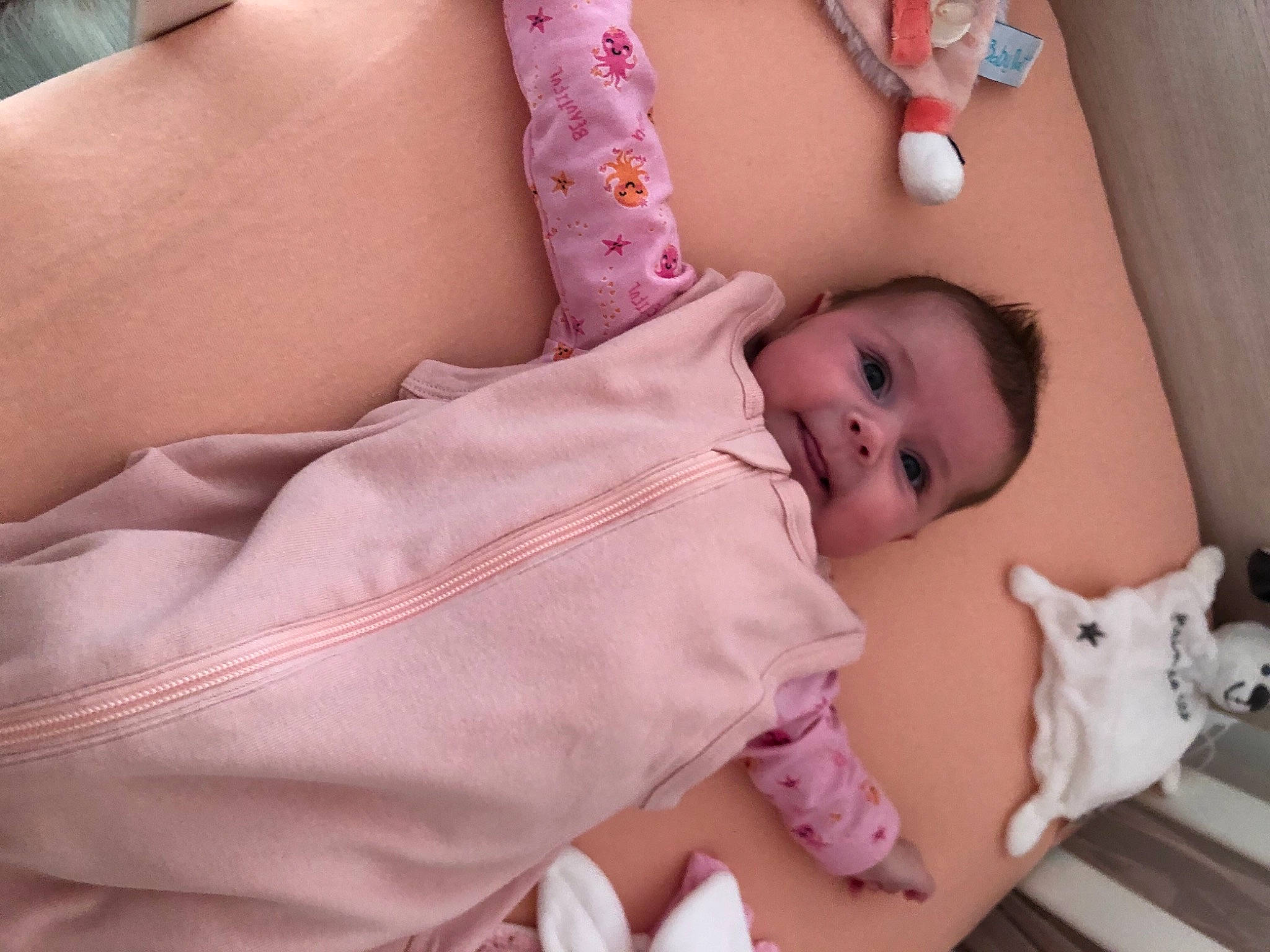 Mya Rose participe au concours pour gagner de l'argent avec cette photo : arm, baby_toddler_clothing, cheek, chin, comfort, eye, eyebrow, eyelash, hand, head, human_body, iris, joint, leg, lip, mouth, nose, person, pink, skin