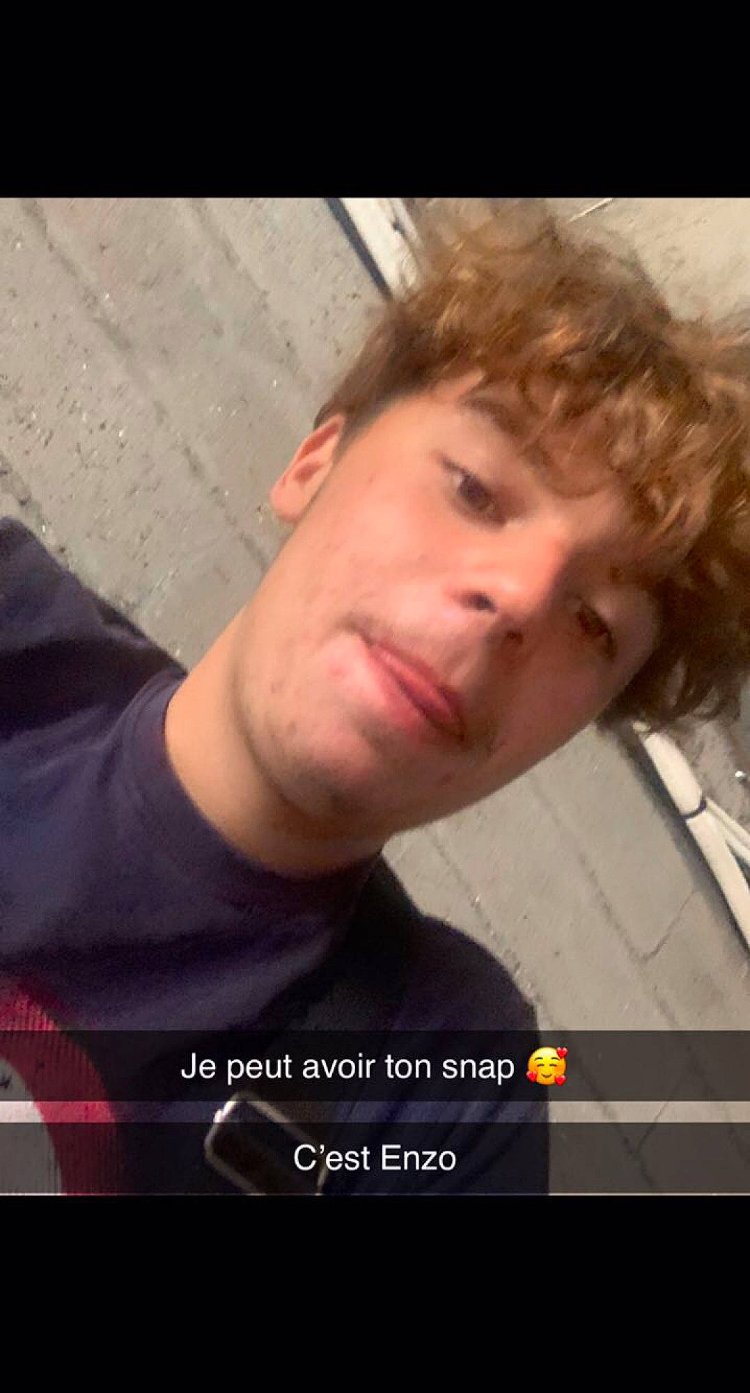 Alia a rejoint le concours — aidez-le/la à gagner de superbes lots ! beard, chest, chin, cool, eyebrow, eyelash, facial_expression, facial_hair, flash_photography, font, forehead, fun, jaw, mouth, muscle, neck, nose, person, photo_caption, surfer_hair