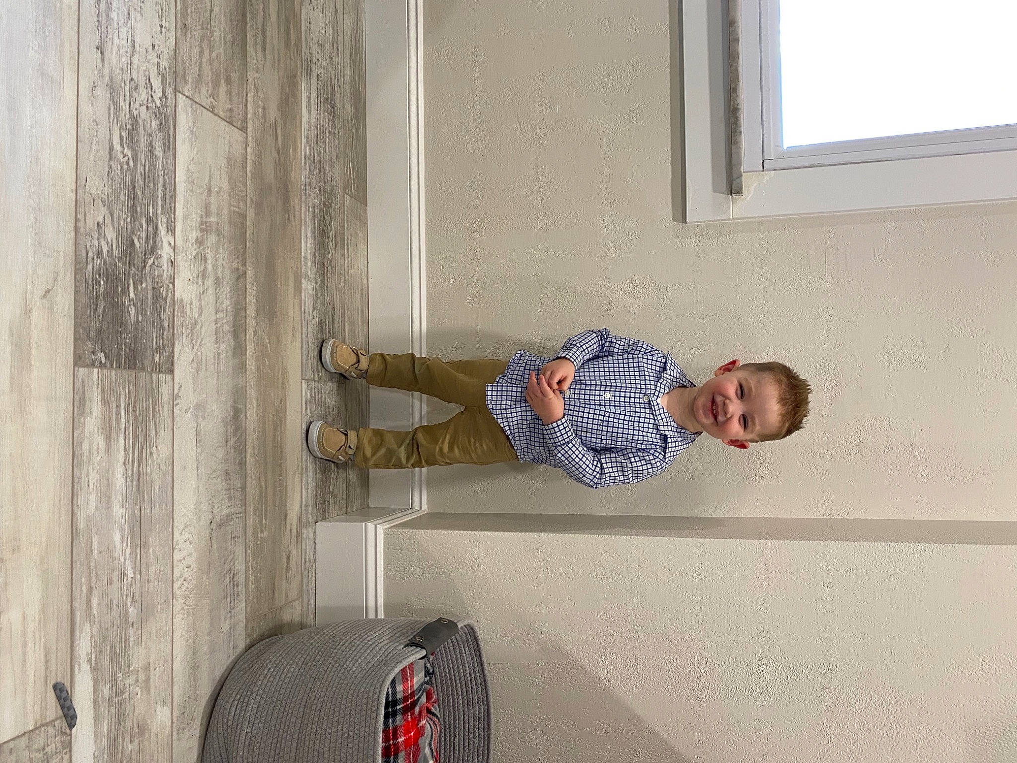 Gianni joined the competition — help win amazing prizes! ceiling, collar, comfort, concrete, dress_shirt, elbow, fixture, flooring, hardwood, home_door, joy, molding, paint, person, plaster, rectangle, room, sitting, sleeve, wall