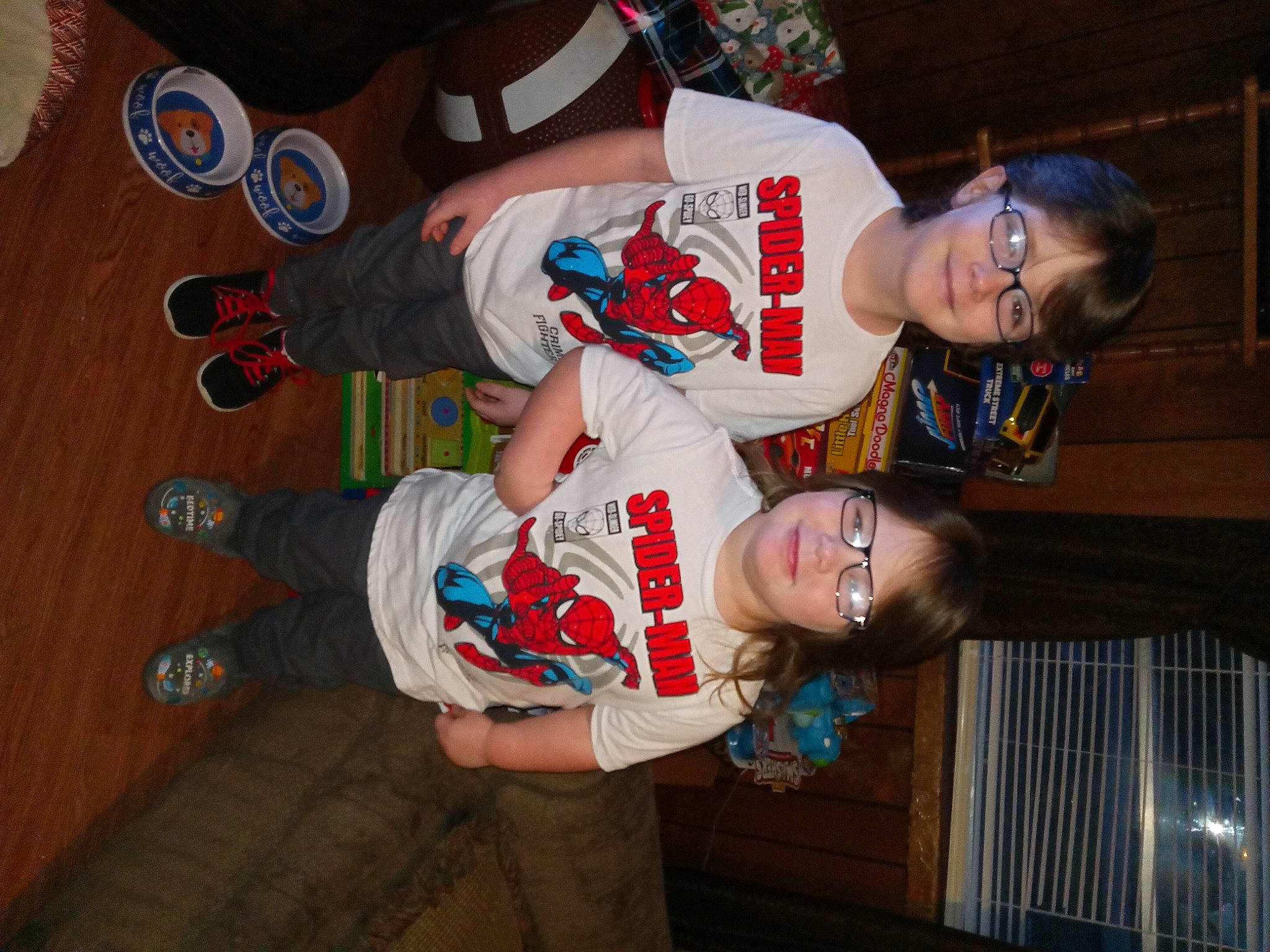 Evan-brayden is registered to the contest to win money with this photo: arm, carmine, child, elbow, event, fun, happy, hat, joy, person, shorts, sleeve, smile, sportswear, t_shirt, thigh, toddler, tree, walking_shoe, wood