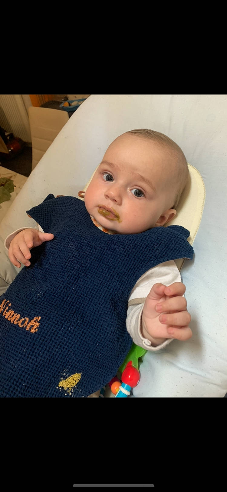 Ninnoh participe au concours pour gagner de l'argent avec cette photo : baby, baby_toddler_clothing, cheek, child, comfort, finger, gesture, happy, iris, lip, nail, nose, pattern, person, skin, sleeve, textile, thumb, toddler, wool