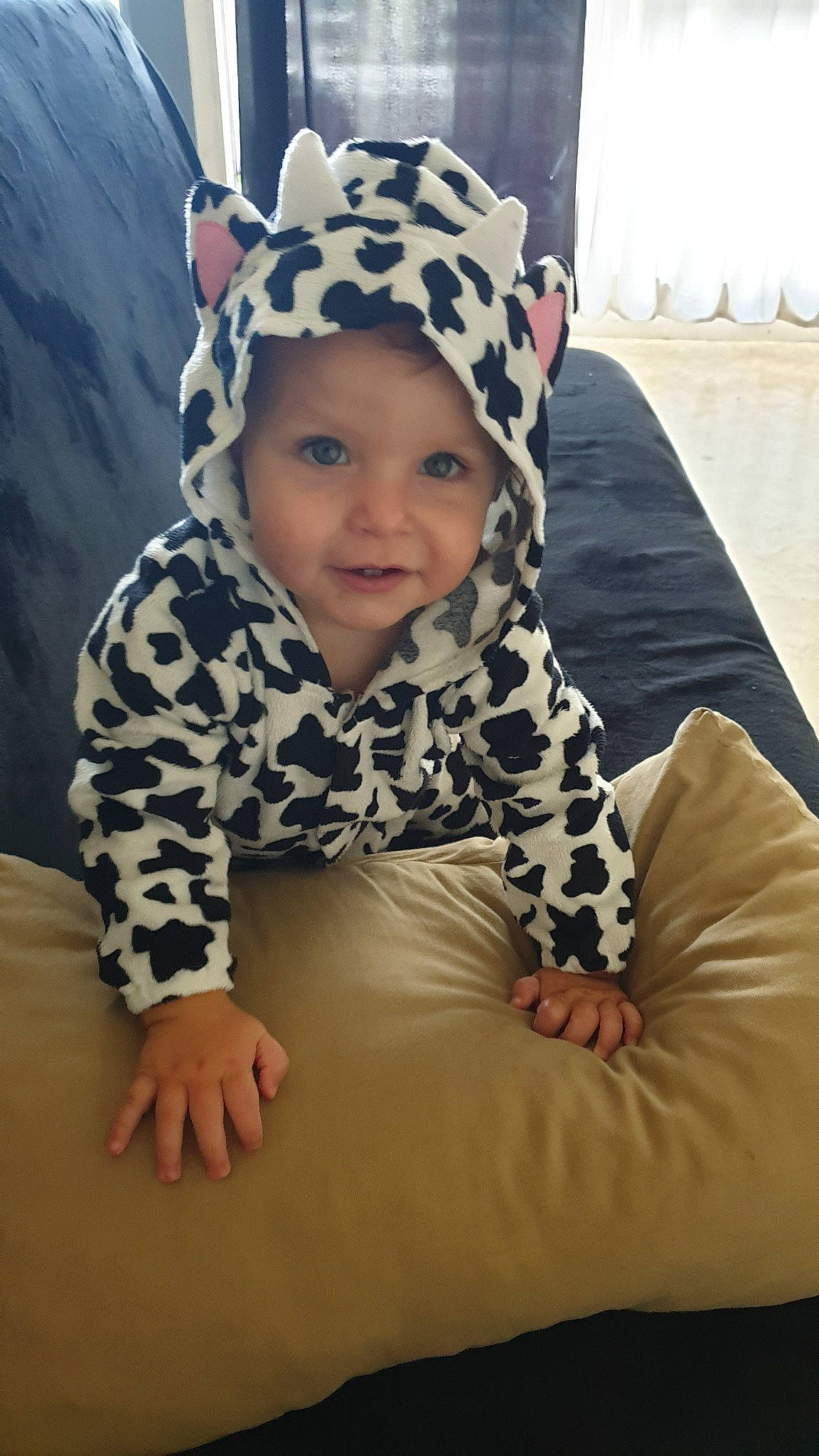 Mayssa a rejoint le concours — aidez-le/la à gagner de superbes lots ! baby, baby_products, baby_toddler_clothing, child, headgear, headwear, pattern, person, toddler