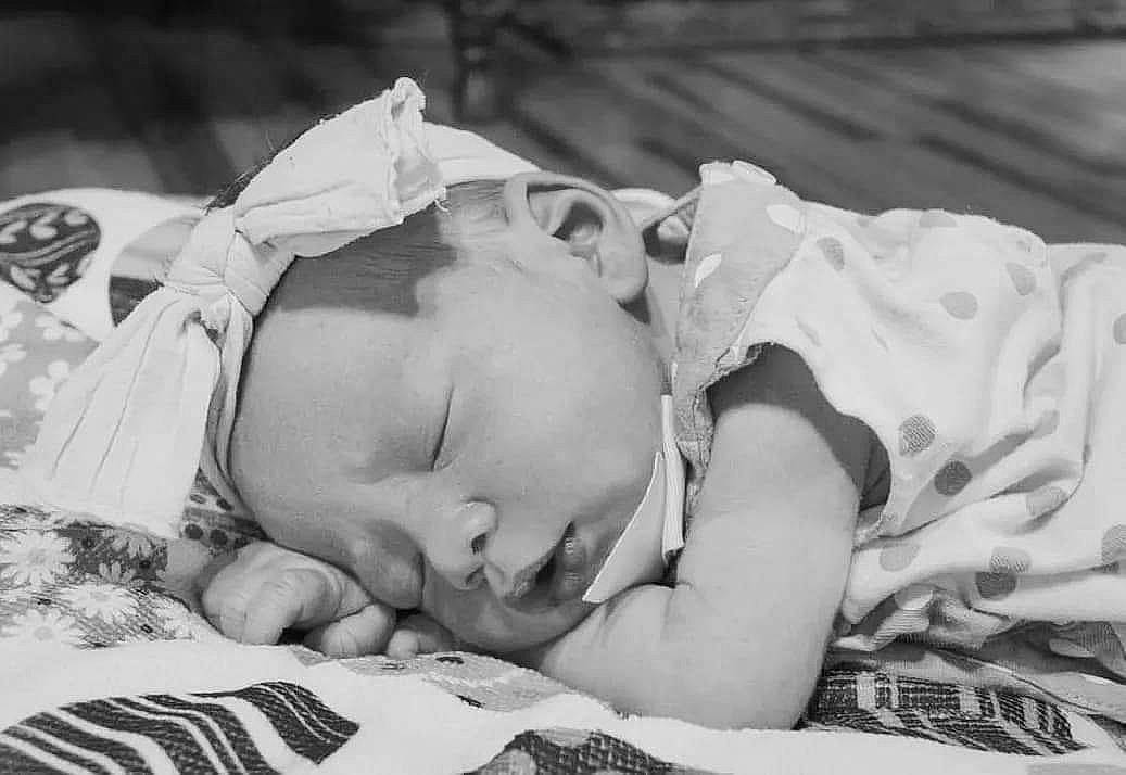 Scarlett is registered to the contest to win money with this photo: baby, baby_sleeping, bedtime, child, comfort, font, grass, happy, illustration, linens, love, monochrome, monochrome_photography, nap, people_in_nature, person, portrait_photography, room, sitting, sleep