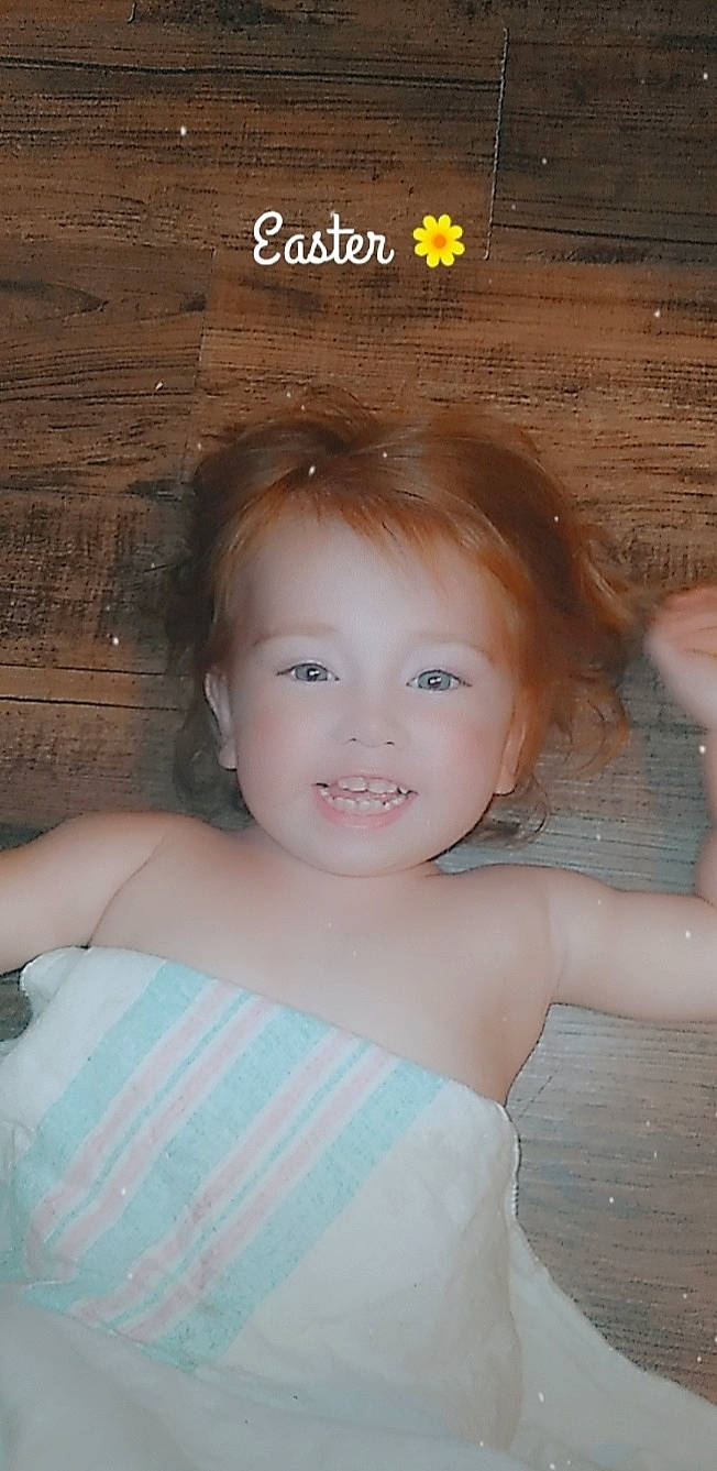 Annalee is registered to the contest to win money with this photo: black_hair, cheek, chin, eye, eyebrow, eyelash, facial_expression, flash_photography, fun, hair, happy, head, human_body, iris, lip, neck, nose, person, skin, smile