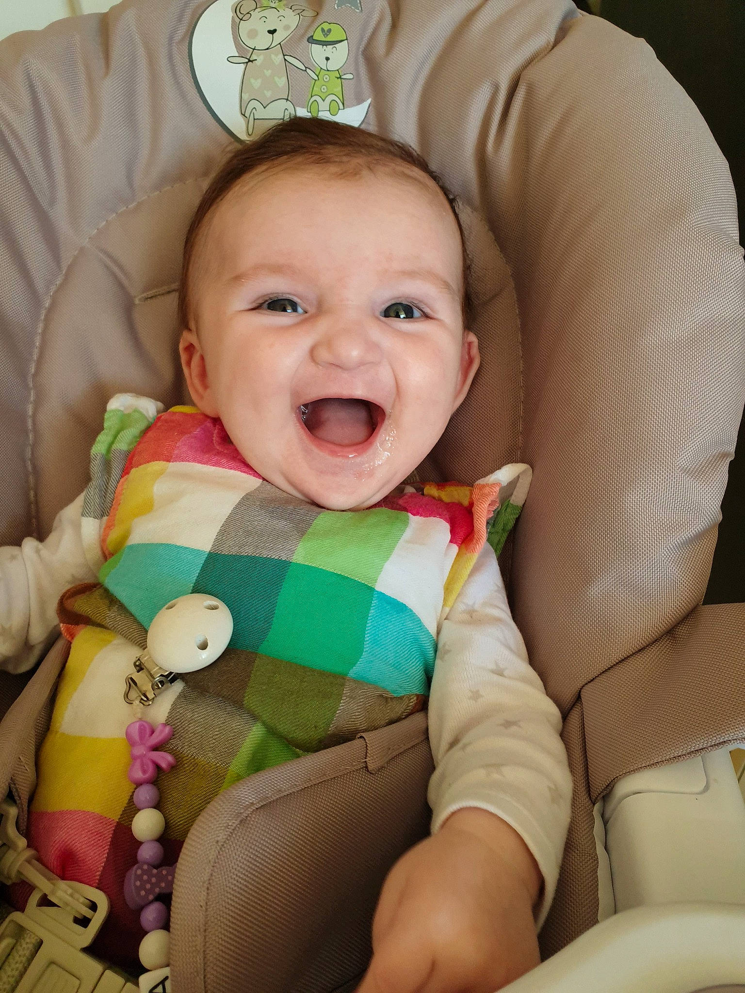 Margarida participe au concours pour gagner de l'argent avec cette photo : baby, baby_products, cheek, child, head, mouth, person, product, skin, toddler