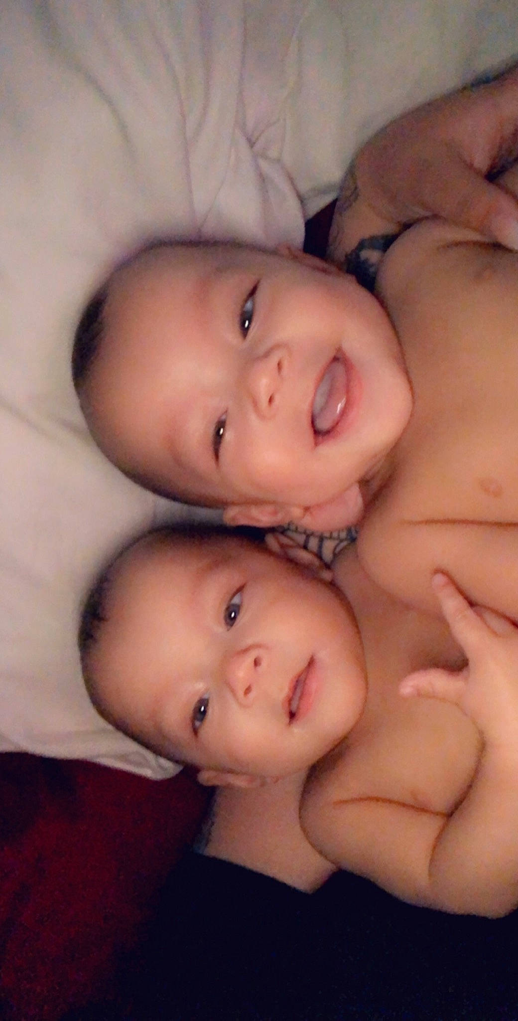 Jakarri is registered to the contest to win money with this photo: baby, cheek, child, chin, close_up, eye, eyebrow, face, finger, hand, head, joy, lip, mouth, muscle, neck, nose, person, photography, skin