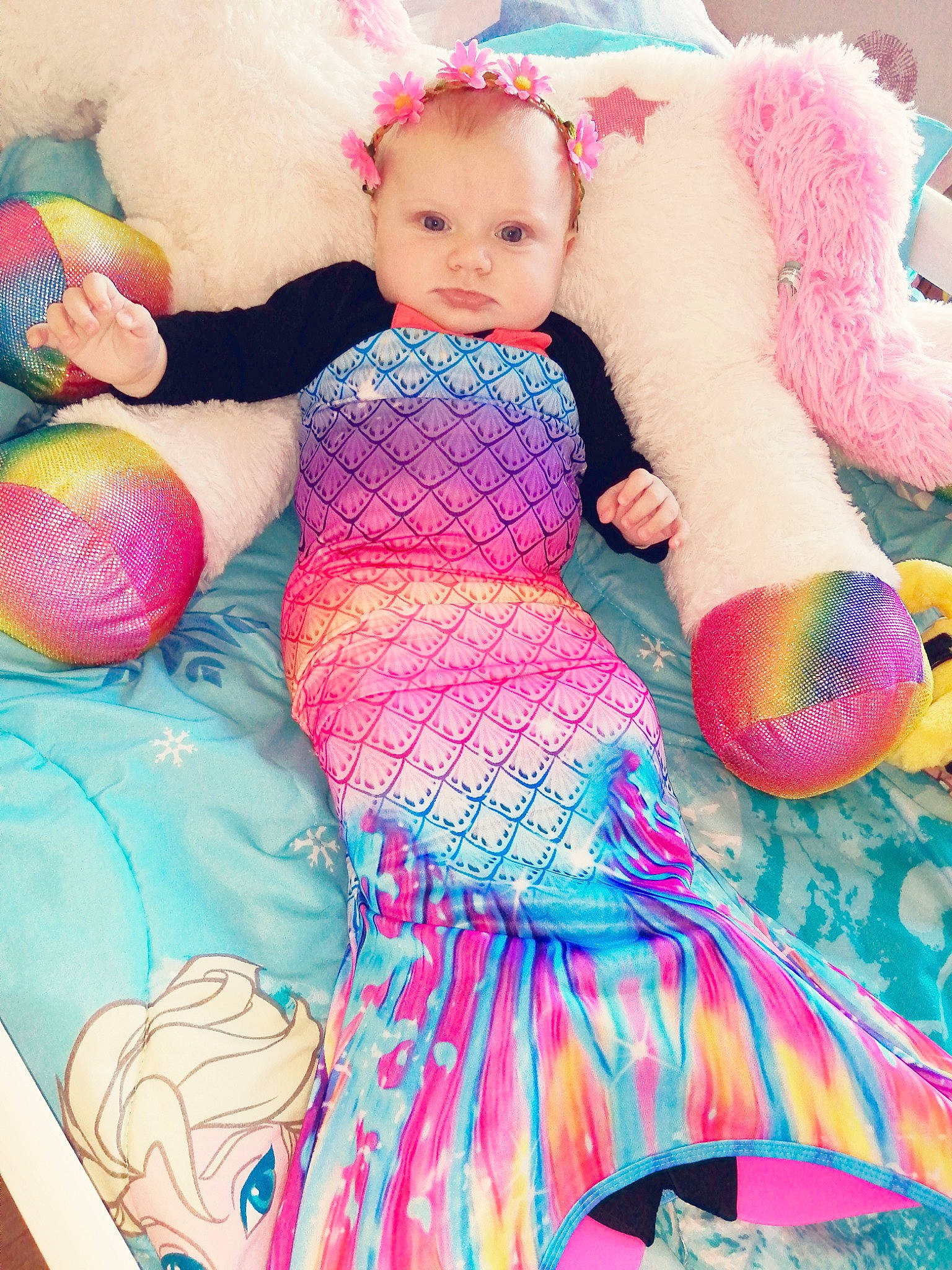 Amalia a rejoint le concours — aidez-le/la à gagner de superbes lots ! baby, baby_products, baby_toddler_clothing, baby_toys, craft, creative_arts, magenta, one_piece_garment, person, pink, plush, stuffed_toy, teddy_bear, textile, thread, toy, wool