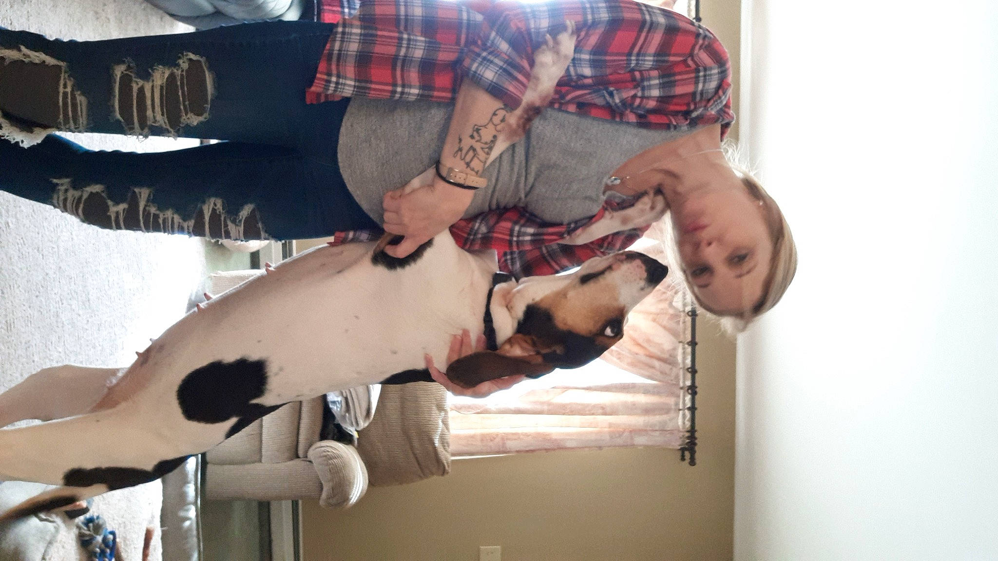 Beretta joined the competition — help win amazing prizes! arm, chest, design, dress_shirt, elbow, flesh, fun, gesture, human_leg, knee, nail, pain, pattern, plaid, room, shorts, sleeve, tartan, thigh, wrist