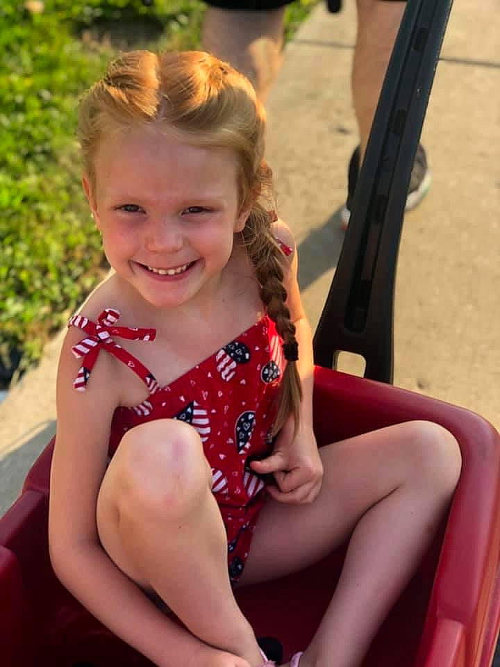 Alexis is registered to the contest to win money with this photo: dress, face, facial_expression, finger, fun, hair, hairstyle, happy, head, joy, knee, leg, leisure, lip, neck, person, shoulder, skin, smile, summer