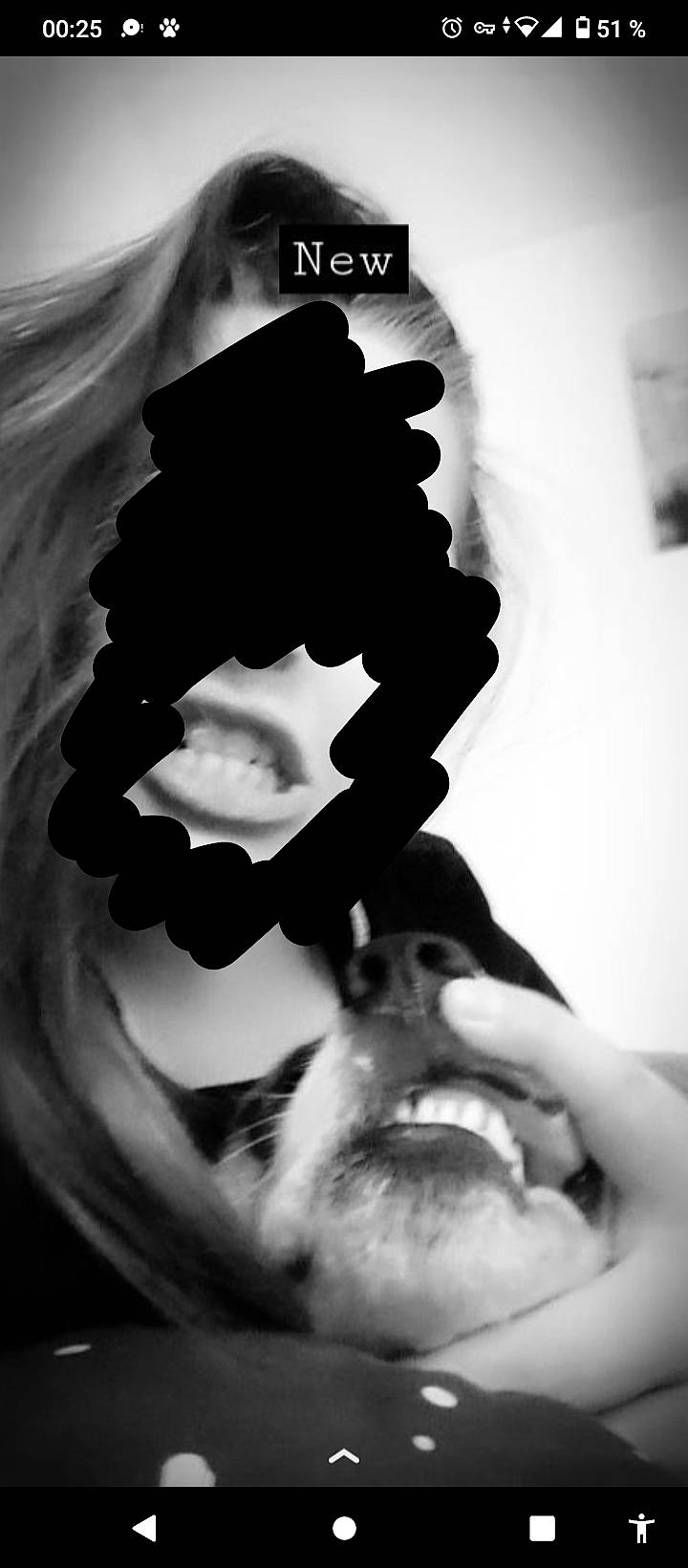 Chico a rejoint le concours — aidez-le/la à gagner de superbes lots ! art, beard, beauty, black_and_white, eyelash, facial_hair, finger, gas, gesture, hand, jaw, light, monochrome, monochrome_photography, shadow, snapshot, stock_photography, style, tints_and_shades, white