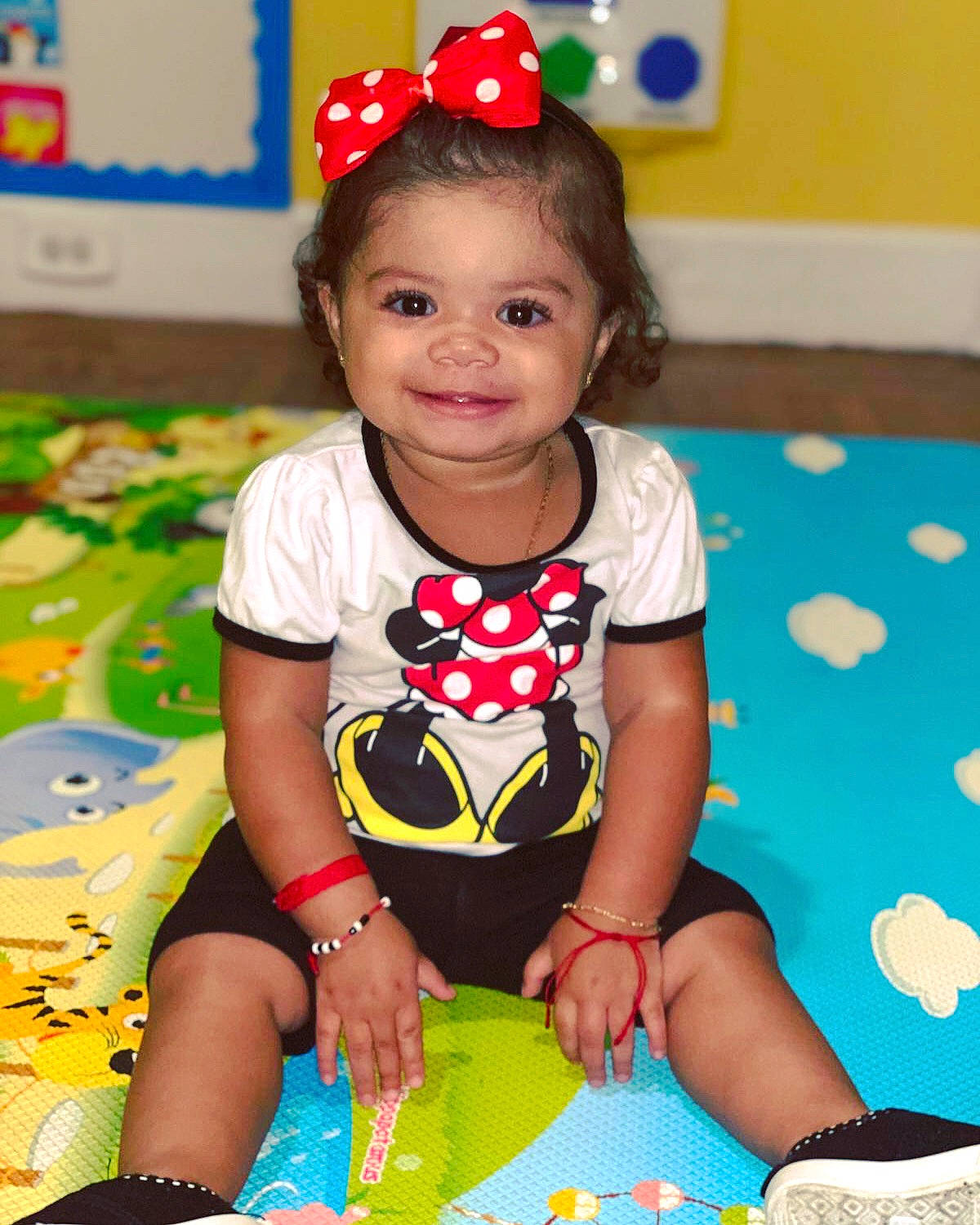 Martina is registered to the contest to win money with this photo: baby, baby_playing_with_toys, baby_products, baby_toddler_clothing, child, joy, kindergarten, learning, party, person, play, smile, toddler, yellow