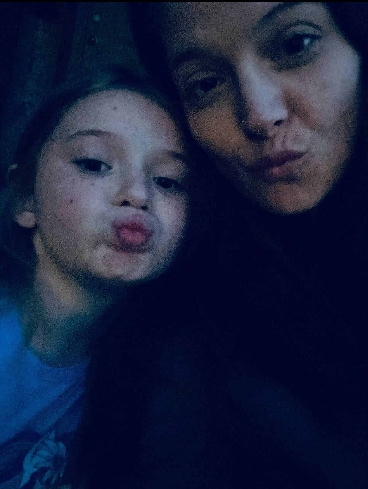 Lailinn is registered to the contest to win money with this photo: art, cheek, cloud, cool, darkness, electric_blue, eyebrow, eyelash, flash_photography, forehead, happy, iris, jaw, lip, mouth, nose, painting, person, selfie, tints_and_shades