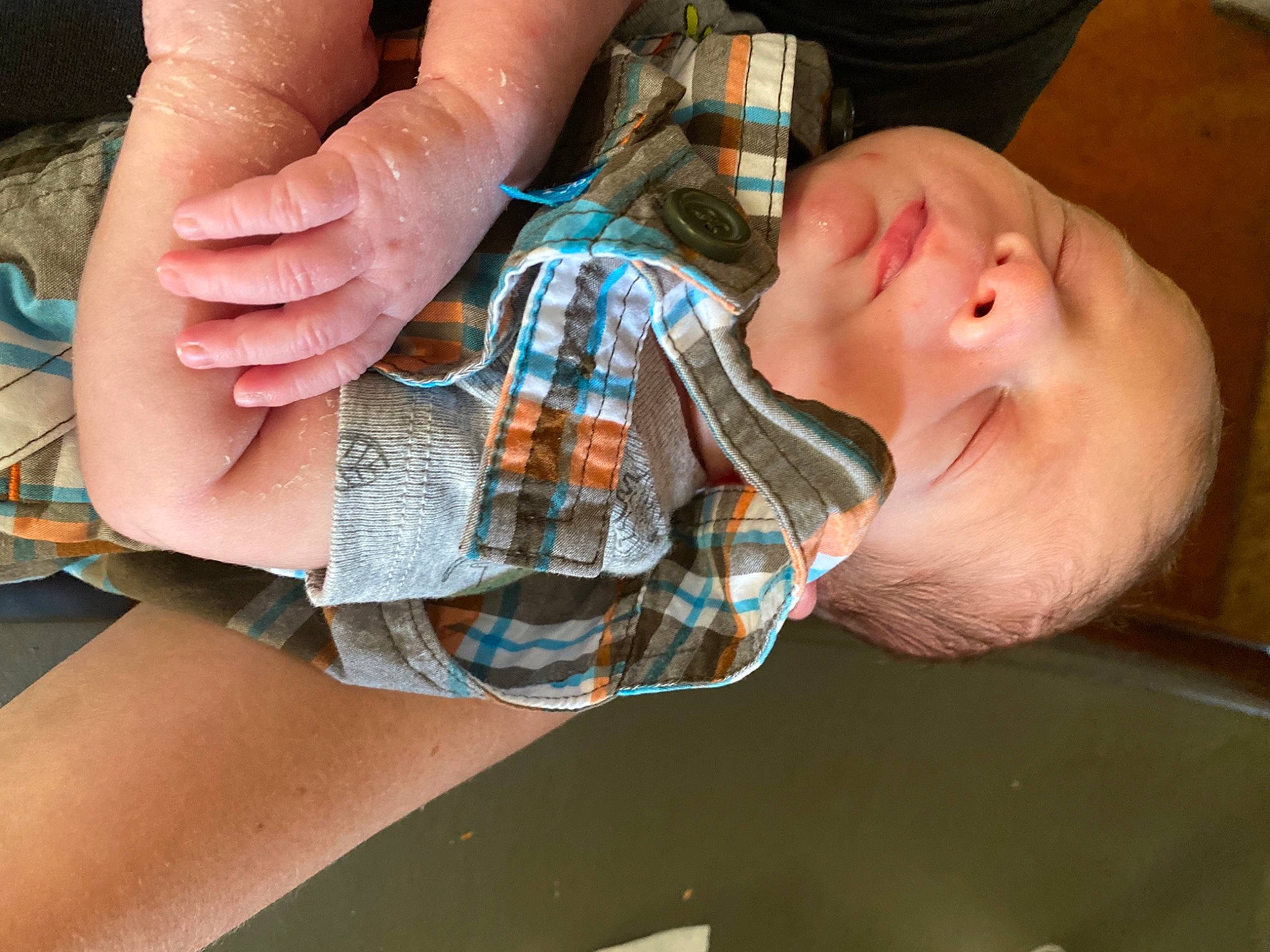 Shea joined the competition — help win amazing prizes! arm, baby, comfort, elbow, finger, gesture, hand, human_body, human_leg, joint, leg, nail, pattern, person, plaid, skin, tartan, thigh, thumb, toddler