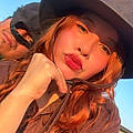 Jazmin E.